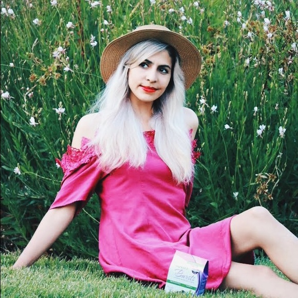 🌟Rose Shift Off Shoulder Dress In Raspberry🌟✨ - Picture 7 of 8